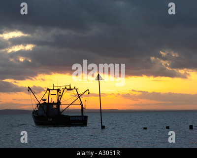 Smack pêche au large de l'Est de l'Angleterre près de Southend Banque D'Images