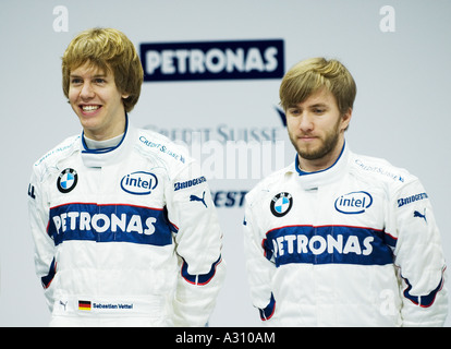 Les pilotes de Formule 1 Sebastian Vettel et Nick Heidfeld lors de la voiture Lancement de l'équipe de Formule 1 BMW Sauber à Valence Janvier 2007 Banque D'Images