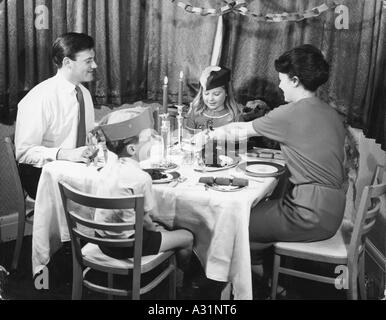 Le dîner de Noël 1960 Banque D'Images