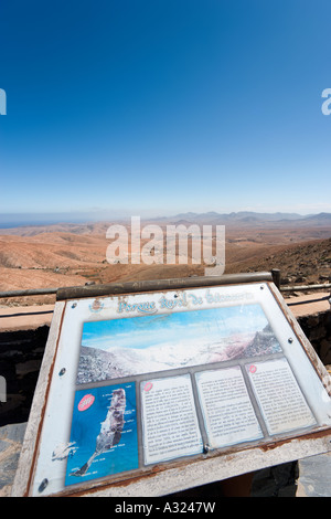 Point de vue sur un paysage typique de Betancuria Parc Rural, Fuerteventura, Îles Canaries, Espagne Banque D'Images