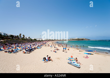 Plage de Playa de las Cucharas, Costa Teguise, Lanzarote, îles Canaries, Espagne Banque D'Images