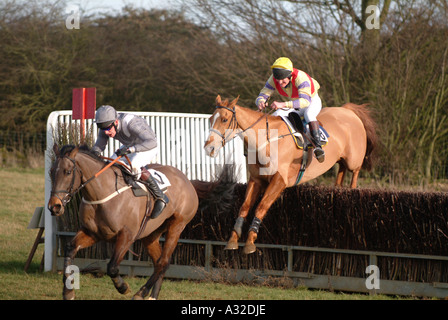 Heythrop Hunt Point à l'autre Dunthrop Chipping Norton Oxfordshire Banque D'Images