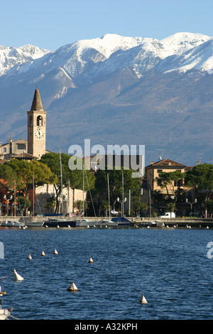 Clocher à Lago di Guarda. Banque D'Images