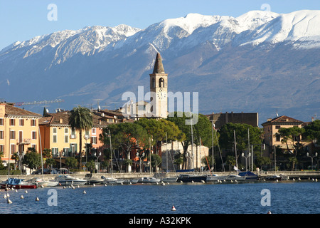 Clocher à Lago di Guarda. Banque D'Images