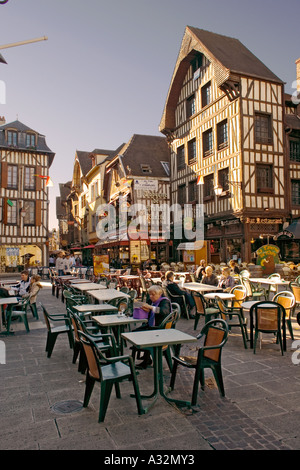 Place Marechal Foch Troyes, France Banque D'Images