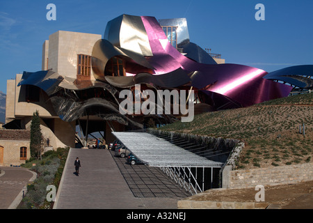 FRANK O GEHRY DANS HÔTEL BODEGAS DE LOS HEREDEROS DE MARQUES DE RISCAL ELCIEGO INSTALLATIONS ALABA Banque D'Images