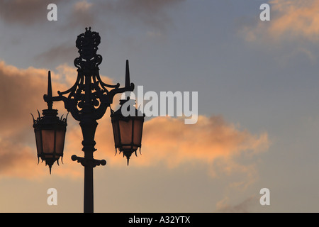 Brighton Lampadaires le long du front de mer Banque D'Images