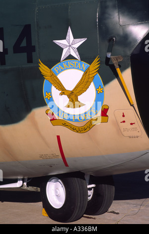Lockheed C-130B Hercules exploité par la Force aérienne pakistanaise. Banque D'Images