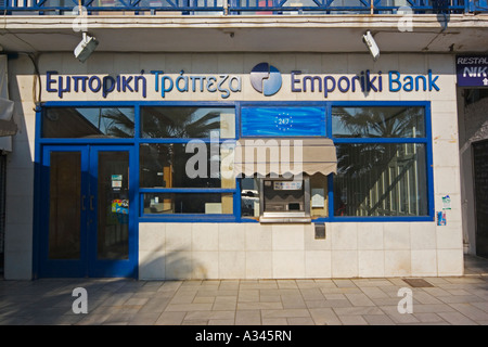 Grèce île grecque de Naxos en ville banque Emporiki Bank Banque D'Images