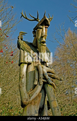 'Ancien Forester II'. Sculptures en plein air par David Kemp, 1982. Grizedale Forest, parc National de Lake District, Cumbria, Angleterre. Banque D'Images