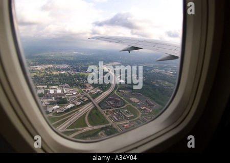 Vue depuis la vitre du passager d'un jet Banque D'Images