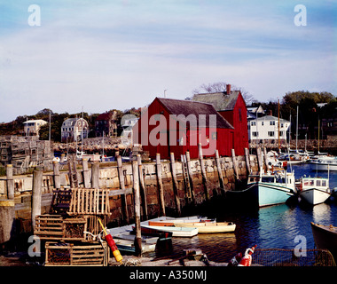 Numéro un motif est une vieille cabane de homard qui se transforma en une attraction touristique dans le port à Rockport dans le Massachusetts Banque D'Images