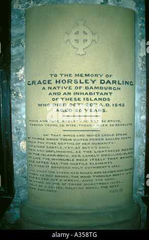 Grace Darling memorial, Inner Farne, Iles Farne, Northumberland, England, UK. Banque D'Images