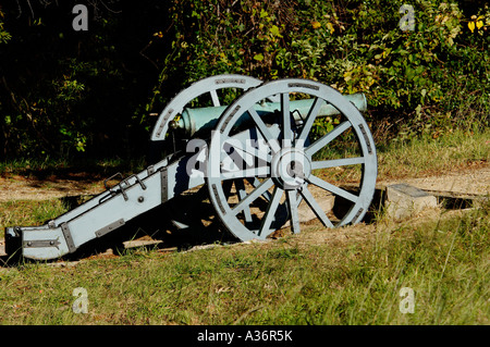 La guerre révolutionnaire canon français appelé le Fox sur une redoute de bataille de Yorktown en Virginie. Photographie numérique Banque D'Images