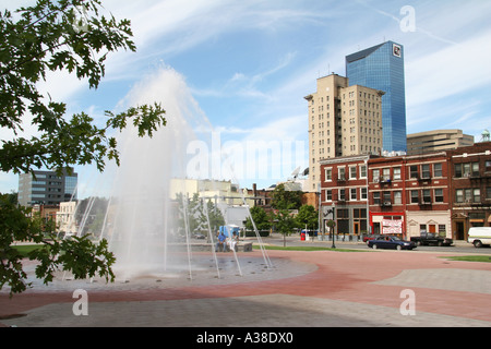 Fontaine à eau à Lexington Lexington Kentucky Vue du palais de salon Banque D'Images