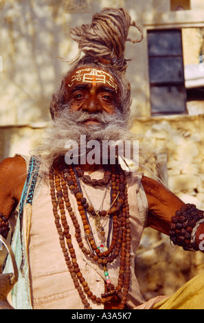 Jaipur Inde Amber Palace Sadhu (saint homme) avec Trident Banque D'Images