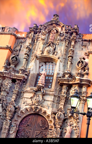 Soirée shot de Templo de San Diego une église du 17ème siècle à Guanajuato Mexique Banque D'Images