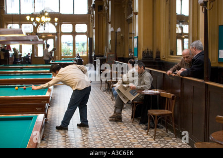 Académie de Billard 84 rue de Clichy à Paris France Banque D'Images