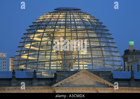 La coupole du Reichstag à Berlin, Allemagne, Berlin Banque D'Images