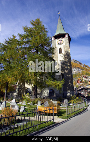 L'église Saint Maurice à Zermatt, Suisse Banque D'Images