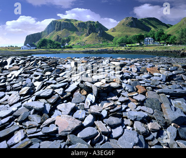 GB - Ecosse : Balvicar Bay à Ellenabeich sur l'île de Seil Banque D'Images