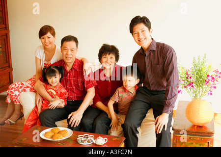 Portrait of a family smiling Banque D'Images