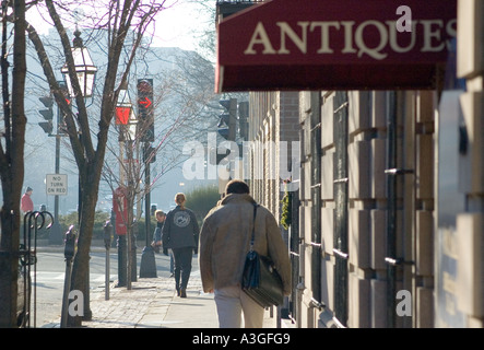 Tôt le matin, sur la rue Charles à la mode de Boston Banque D'Images