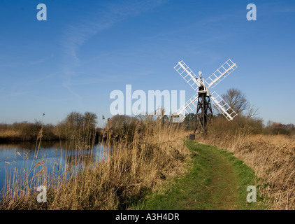 Clayrack Moulin, comment Hill, Norfolk Broads, East Anglia, Royaume-Uni Banque D'Images