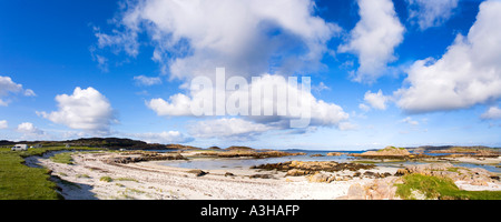 Fionnport Fionnphort côte littoral en été soleil soleil Ross of Mull western Ile de Mull Argyll Ecosse Royaume-uni Hébrides intérieures Banque D'Images