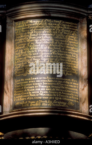 Détail du monument de l'amiral Sir William Penn à St Mary Redcliffe Church Bristol, Angleterre. Banque D'Images