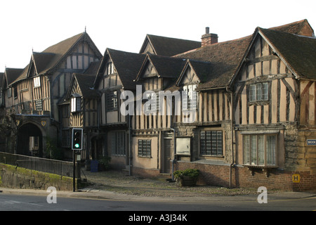 Un bel immeuble ancien à Warwick en Angleterre. Banque D'Images