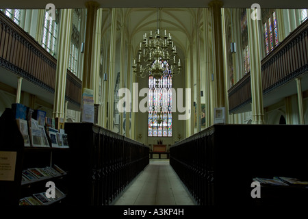 Intérieur Eglise St Mary the Virgin Tetbury Gloucestershire Cotswolds Angleterre Juillet 2006 Banque D'Images