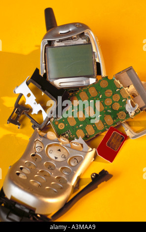 Brisé téléphone mobile Banque D'Images