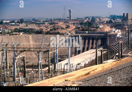 Grand barrage d'Assouan, près de l'Égypte Aswan Banque D'Images