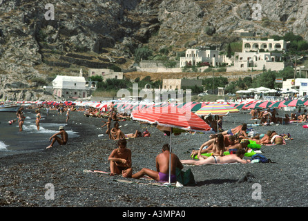 Grèce Îles Cyclades Santorini Kamari Beach depuis le nord Banque D'Images