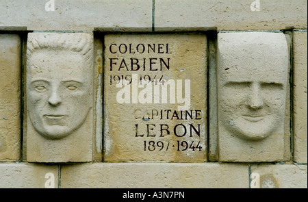 FRANCE PARIS Cimetière du Père-Lachaise Cimetiere du Pere Lachaise LE PLUS À LA MODE POUR ÊTRE DÉPOSÉ DANS PARIS T MEMORIAL Banque D'Images