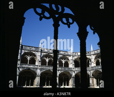 Cloître de Mosteiro dos Jeronimos MONASTÈRE HIERONYMITE xvie siècle Lisbonne Portugal Banque D'Images