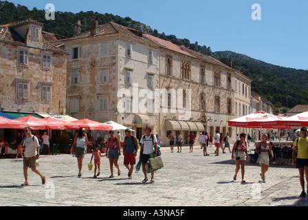 St Stephens Square dans la ville de Hvar ile de Hvar Croatie Banque D'Images