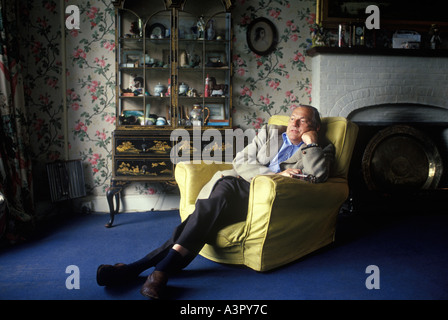 Reginald Maudling portrait de politicien conservateur britannique chez lui, Home Counties 1970 Royaume-Uni. HOMER SYKES Banque D'Images