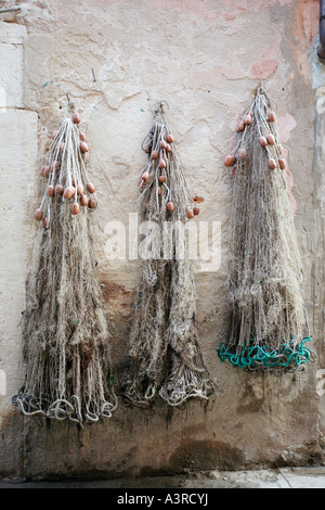 Les filets de pêche de raccrocher pour sécher. Castello, Venise, Italie Banque D'Images