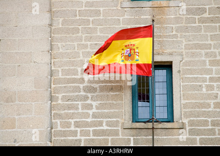 Drapeau espagnol, El Escorial, Espagne Banque D'Images