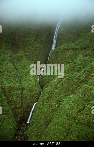 Cascade vue aérienne Kauai Hawaii USA North Pacific Banque D'Images