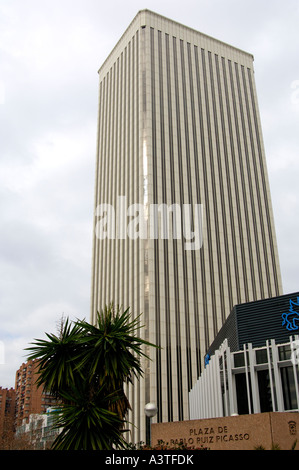 La tour Torre Picasso, Picasso, architekt Minoru Yamasaki, d'Azca, Madrid, Espagne Banque D'Images