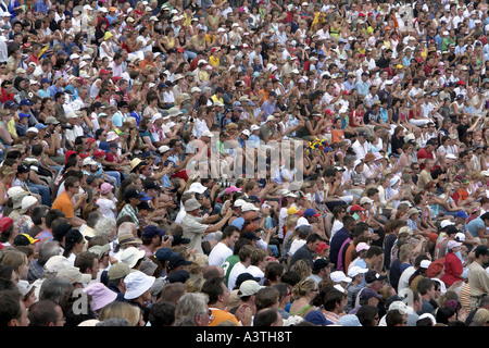 Foule de gens (spectateurs) Banque D'Images