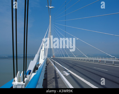 Vue nord de la travée principale, Pont du Normandie, Rhône-Alpes, France. Banque D'Images