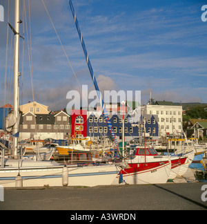 Au bord d'embarcations de plaisance et les bâtiments, Törshavn Streymøy, et aux îles Féroé. Banque D'Images