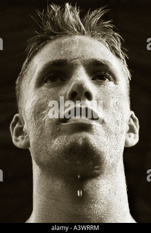 Au cours de la sudation Boxer lutte Banque D'Images