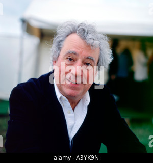 L'auteur britannique Monty Python Terry Jones acteur comédien interprète à la 2006 Guardian Hay Festival à Hay-on-Wye au Pays de Galles UK KATHY DEWITT Banque D'Images