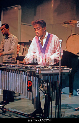 Sammy Davis jeu zylophone Junior sur la scène du Théâtre de la BBC Londres 1960 p.0114 Banque D'Images