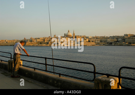 Vu de La Valette Malte Sliema Tigne Banque D'Images